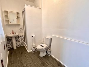 Shower Room- click for photo gallery